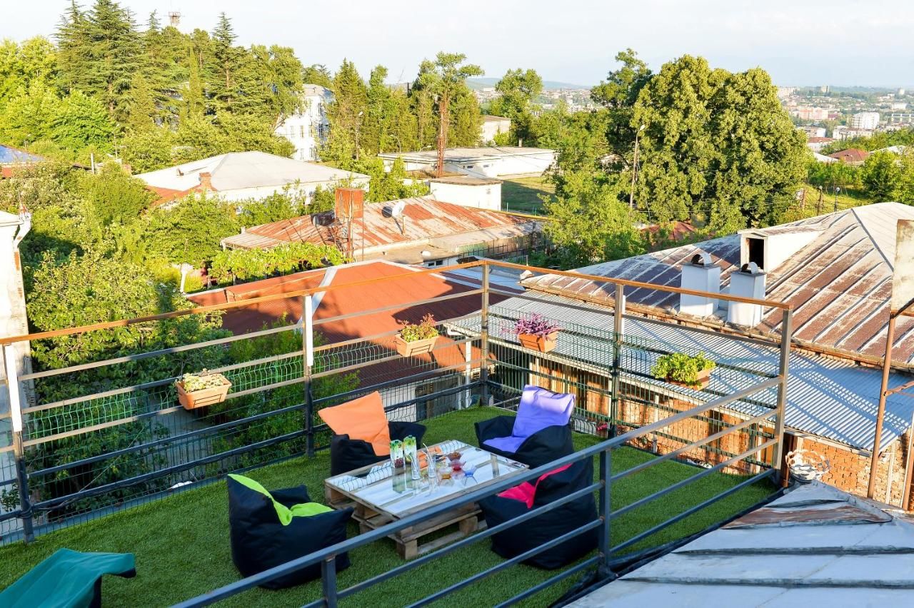 Гостевой дом Orange Guesthouse Кутаиси-16