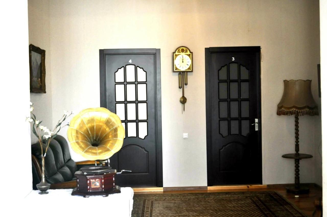 Гостевой дом Orange Guesthouse Кутаиси-26