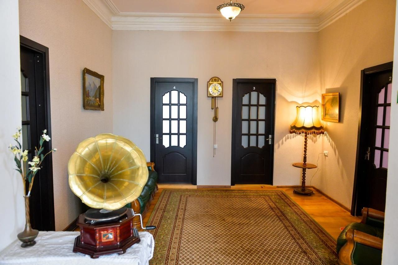Гостевой дом Orange Guesthouse Кутаиси-6